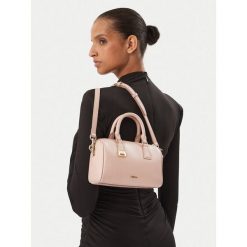 Torebka Furla. Czerwone kuferki damskie Furla, bez wzorów, bez dodatków. Za 1,299.00 zł.
