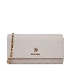 Torebka Nine West. Fioletowe torebki wieczorowe damskie Nine West, bez wzorów, bez dodatków. Za 119.99 zł.