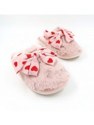 Confly Kapcie w kolorze jasnoróżowym rozmiar: 37. Różowe kapcie damskie Confly. Za 47.94 zł.