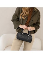 Lia Biassoni Skórzana torebka "Cecita" w kolorze czarnym - 27 x 12 x 12 cm rozmiar: onesize. Czarne torebki klasyczne damskie Lia Biassoni, z materiału, przez ramię, bez dodatków. Za 304.99 zł.