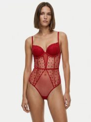 Guess Body O6RM03 KC600 Czerwony. Czerwone body i gorsety Guess, z aplikacjami, z syntetyku. Za 399.99 zł.