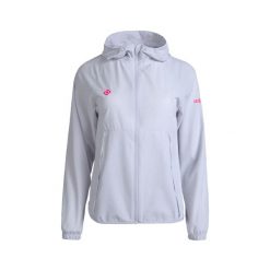 Lekka kurtka wiatrówka ENNA, oddychająca i wodoodporna z kapturem. Czerwone kurtki damskie Izas, bez wzorów, z kapturem. Za 278.22 zł.