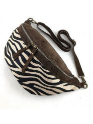 Marlon Skórzana saszetka w kolorze brązowym - 38 x 20 x 11 cm rozmiar: onesize. Brązowe nerki i saszetki damskie Marlon, bez wzorów, z materiału. Za 232.23 zł.