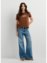 Pepe Jeans Koszulka "Carla" w kolorze jasnobrązowym rozmiar: XS. Brązowe bluzki damskie Pepe Jeans, xs, bez wzorów, z bawełny, bez kołnierzyka, bez ramiączek. Za 78.84 zł.