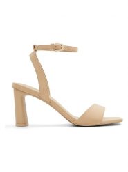 CALL IT SPRING Sandały w kolorze beżowym na obcasie rozmiar: 37. Brązowe sandały damskie Call it Spring, bez wzorów, z otwartym noskiem, bez obcasa, na koturnie, bez zapięcia. Za 104.99 zł.