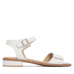 Sandały Caprice. Białe sandały damskie Caprice, bez wzorów, bez obcasa, na słupku, bez zapięcia. Za 339.99 zł.