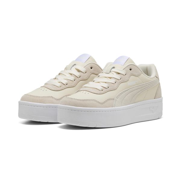 Damskie sneakersy Court Lally Skye z zamszu PUMA. Białe obuwie sportowe damskie Puma, bez zapięcia, tenisowe. Za 289.00 zł.