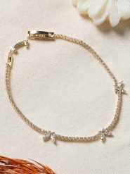 Lodie Silver Pozłacana bransoletka z cyrkoniami rozmiar: onesize. Szare bransoletki damskie Lodie Silver, metalowe. Za 69.99 zł.