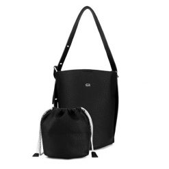 Torebka GINO ROSSI. Czarne torebki klasyczne damskie Gino Rossi, bez dodatków. Za 229.99 zł.