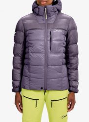 Kurtka puchowa damska Berghaus MTN Arete Ultra Down Hoody. Fioletowe kurtki damskie Berghaus, l, bez wzorów, z materiału, bez kaptura. Za 1,517.99 zł.