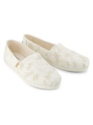 TOMS Espadryle w kolorze kremowym rozmiar: 37. Brązowe espadryle damskie TOMS, bez wzorów, bez obcasa. Za 114.95 zł.