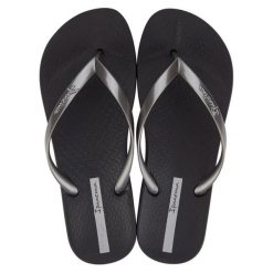 Klapki damskie Ipanema Anatomic Connect japonki czarne. Czarne klapki damskie Ipanema, bez wzorów, z materiału, bez obcasa, na płaskiej podeszwie, bez zapięcia. Za 72.00 zł.