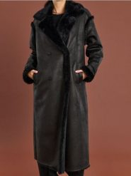 Płaszcz - czarny. Czarne płaszcze damskie Sinsay, l, bez wzorów, z futra, bez kaptura. Za 139.99 zł.