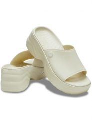 Crocs Klapki "Skyline" w kolorze kremowym rozmiar: 38/39. Brązowe klapki damskie Crocs, bez wzorów, z otwartym noskiem, bez obcasa, bez zapięcia. Za 215.21 zł.