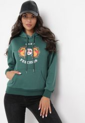 Ciemnozielona Bluza z Kolorowym Nadrukiem i Kapturem Kimna. Zielone bluzy damskie Born2be, xl, bez wzorów. Za 84.99 zł.