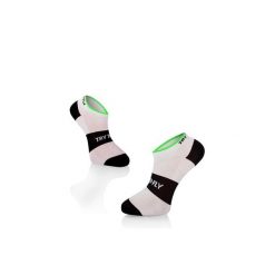 Krótkie skarpetki rowerowe Skinlife Biało-Czarne. Czarne skarpetki damskie TRY TO FLY, bez wzorów. W wyprzedaży za 55.11 zł.