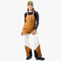 Spodnie narciarskie Kobieta Swedemount Freeride Bib Pants wodoodporne. Białe spodnie sportowe damskie SWEDEMOUNT, na zimę, bez wzorów, narciarskie. W wyprzedaży za 809.99 zł.