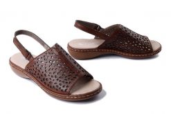 RIEKER 65985-25 brown , sandały damskie. Brązowe sandały damskie Rieker, bez wzorów, bez obcasa, bez zapięcia. Za 230.93 zł.