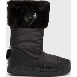 Love Moschino - Śniegowce. Czarne śniegowce damskie Love Moschino, z materiału. Za 679.90 zł.