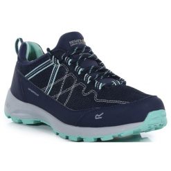 Buty trekkingowe dla kobiet Regatta SAMARIS LOW. Czerwone obuwie trekkingowe damskie Regatta, bez zapięcia. Za 239.99 zł.