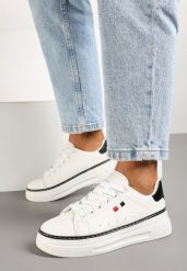 Biało-Czarne Sneakersy na Grubej Podeszwie z Przeszyciami Zanas. Białe obuwie sportowe damskie Born2be, bez zapięcia. Za 69.99 zł.