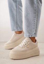 Beżowe Sneakersy VICES na Grubej Podeszwie z Tłoczeniami Zdobione Aplikacją Cezara. Brązowe obuwie sportowe damskie Born2be, z jeansu, bez zapięcia. Za 119.99 zł.