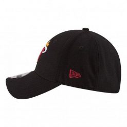 Czapka New Era NBA The League Miami Heat. Czarne czapki damskie New Era, na wiosnę, bez wzorów. Za 99.97 zł.