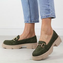 Khaki skórzane mokasyny damskie Filippo Dp6100/24. Brązowe mokasyny damskie Filippo, na jesień, z nubiku, z okrągłym noskiem, bez obcasa. Za 199.00 zł.