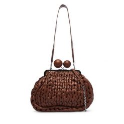 Torebka Weekend Max Mara. Brązowe torebki wieczorowe damskie Weekend Max Mara, bez wzorów, bez dodatków. Za 2,629.00 zł.