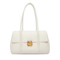 Torebka Coccinelle. Torebki klasyczne damskie Coccinelle, bez dodatków. Za 1,539.00 zł.