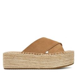 Espadryle DeeZee. Brązowe espadryle damskie DeeZee, bez wzorów, bez obcasa. Za 111.99 zł.