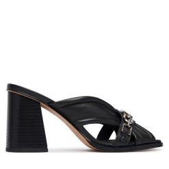 Klapki PINKO. Czarne klapki damskie Pinko, bez wzorów, bez obcasa, bez zapięcia. Za 1,116.99 zł.