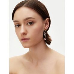 Kolczyki Guess. Żółte kolczyki damskie Guess, złote. Za 299.99 zł.