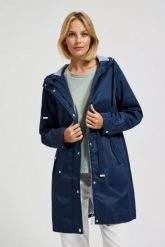 Parka z kapturem zapinana na zamek granatowa. Parki damskie MOODO, z kapturem. W wyprzedaży za 124.99 zł.