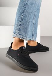 Czarne Tenisówki Vices w Klasycznym Stylu Gallriva. Czarne obuwie sportowe damskie Born2be, na lato, bez zapięcia, tenisowe. Za 44.99 zł.