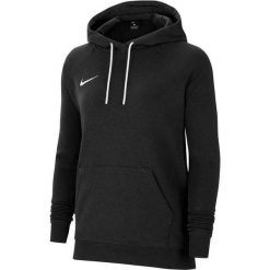 Bluza dresowa damska Nike Park 20 Hoodie. Czarne bluzy damskie Nike, bez wzorów, z bawełny, bez kaptura. Za 242.53 zł.