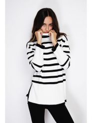 C& Jo Golf w kolorze biało-czarnym rozmiar: 36. Białe golfy damskie C& Jo, bez wzorów, z kaszmiru, bez ramiączek. Za 140.86 zł.