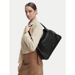 Torebka Liu Jo. Czarne torebki klasyczne damskie Liu Jo, bez dodatków. Za 639.99 zł.