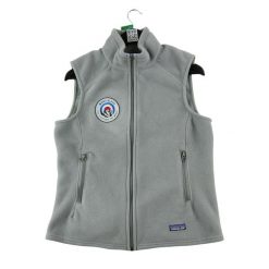 Second life - Kurtka polarowa Synchilla dla kobiet - Stan bardzo dobry. Szare kurtki damskie Patagonia, bez wzorów, z polaru, bez kaptura. Za 190.31 zł.