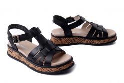 RIEKER W0853-00 black, sandały damskie. Czarne sandały damskie Rieker, bez wzorów, bez obcasa, bez zapięcia. Za 279.93 zł.