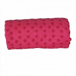 Antypoślizgowy ręcznik do jogi z torbą w prezencie-pink. Czerwone torby sportowe TIMELESS TOOLS, bez wzorów, z materiału. Za 63.99 zł.