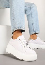Białe Sneakersy Skórzane na Platformie z Metaliczną Ozdobą Rivzekia. Białe obuwie sportowe damskie Renee, z jeansu, bez zapięcia. Za 209.99 zł.