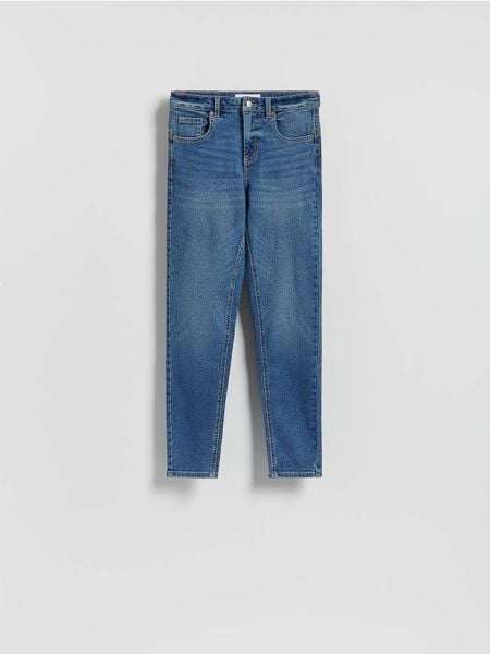 Jeansy slim fit push up - niebieski. Niebieskie jeansy damskie Reserved. Za 89.99 zł.