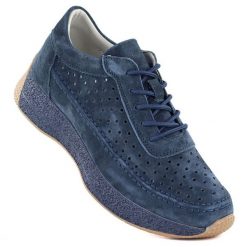 Skórzane półbuty damskie ażurowe granatowe Sergio Leone SP013. Półbuty damskie Sergio Leone, w ażurowe wzory, ze skóry, bez obcasa, bez zapięcia. Za 169.99 zł.