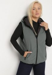 Zielona Dwustronna Kamizelka z Kapturem Zdobiona Pikowanymi Przeszyciami Tuliona. Zielone kamizelki damskie Born2be, plus size, z aplikacjami, z jeansu, z kapturem. Za 119.99 zł.