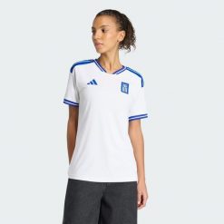 Koszulka podstawowa Grecja 26. Białe bluzki damskie Adidas, bez wzorów, sportowe, bez kołnierzyka, bez ramiączek. Za 439.00 zł.