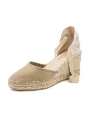 Natural world Czółenka w kolorze beżowym na koturnie rozmiar: 36. Brązowe czółenka damskie Natural World, bez wzorów, bez obcasa, na koturnie. Za 165.99 zł.