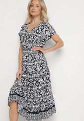 Granatowa Bawełniana Sukienka Rozkloszowana we Wzór Paisley Lanadira. Niebieskie sukienki damskie Born2be, bez wzorów, z bawełny, boho, bez ramiączek. W wyprzedaży za 46.74 zł.