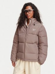 Reebok Kurtka zimowa RCC00113 Różowy Regular Fit. Czerwone kurtki damskie Reebok, na zimę, xs, bez wzorów, z syntetyku, bez kaptura. Za 379.99 zł.