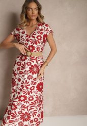 Czerwona Rozkloszowana Sukienka z Wiskozy z Paskiem z Klamrą Zarenele. Czerwone sukienki damskie Renee, bez wzorów, z jeansu, eleganckie, bez ramiączek. W wyprzedaży za 83.99 zł.